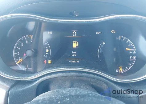 2017 Jeep Grand Cherokee Laredo 4X4 from USA, damaged, VIN 1C4RJFAG3HC739540